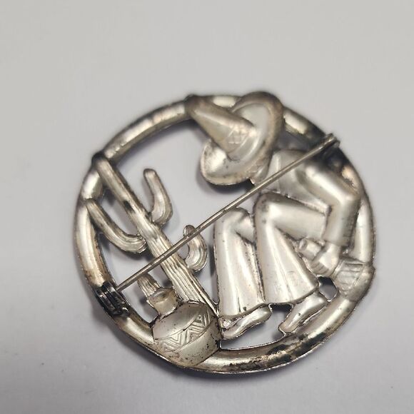 Vintage Sterling Silver Round Mexican Wanderer W/ Cactus Pin  Vintage Sterling Silver Round Mexican Wanderer W/ Cactus Pin Brooch